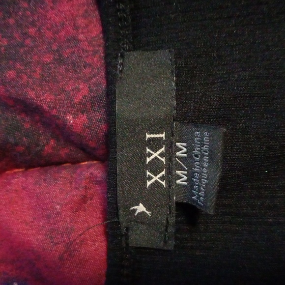 Black Ruffle Tank - Picture 3 of 4